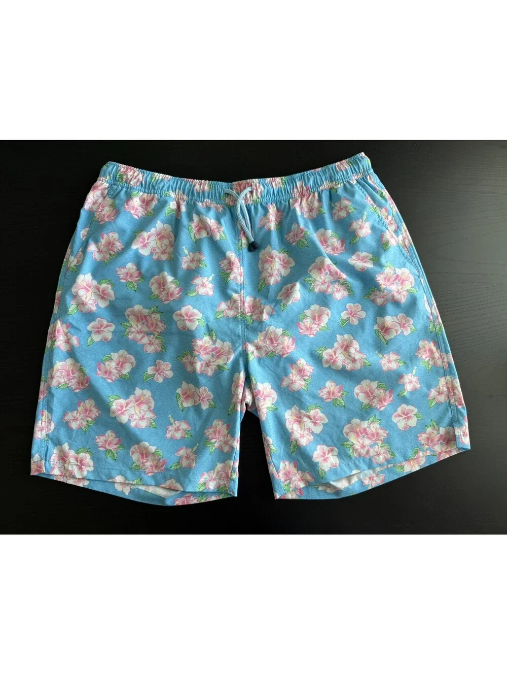 Peter Millar NWOT Seaside Hibiscus Harbour Swim Trunks XL Blue Pink Floral Lined